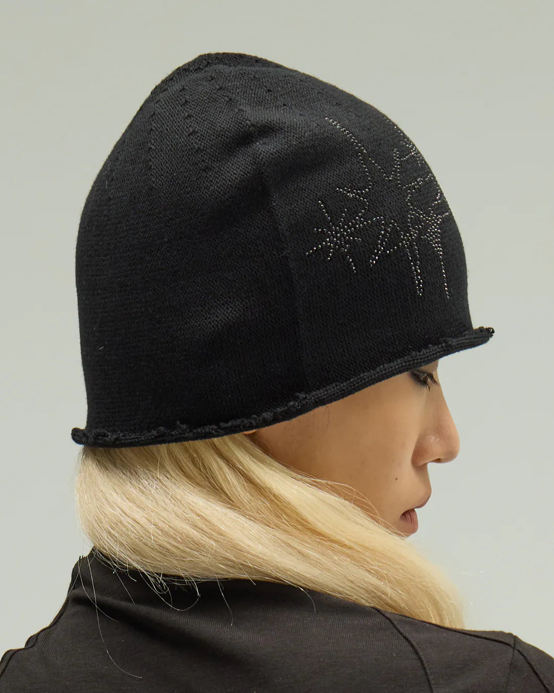 Star Rhinestone Beanie 星星鑽毛帽（黑）